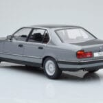 BMW 7-serie E32 740i Silver MCG 1:18