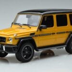 Mercedes G63 AMG W463 Crazy Color Solar Beam Återförsäljarutgåva GT Spirit 1:18