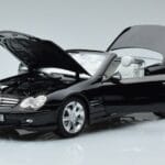 Mercedes SL500 R230 Svart Norev 1:18