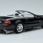 Mercedes SL500 R230 Svart Norev 1:18