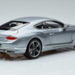 Bentley Bentley Continental GT Kupé Hellmark Metallic Norev 1:18 1:18 Metall
