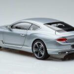 Bentley Bentley Continental GT Kupé Hellmark Metallic Norev 1:18 1:18 Metall