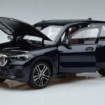 BMW BMW X5 G05 SUV Blå Norev 1:18 1:18 Metall