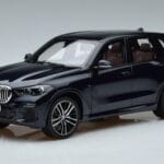 BMW BMW X5 G05 SUV Blå Norev 1:18 1:18 Metall