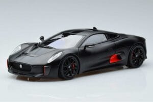 Jaguar C-X75 Kupé Svart Almost Real 1:18