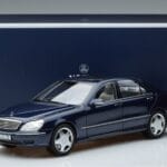 Mercedes Mercedes AMG S55 W220 Sedan Blå Norev 1:18 1:18 Metall