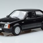 Opel Opel Kadett D GTE Halvkombi Svart MCG 1:18 1:18 Metall