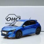 Peugeot Peugeot 208 GT Line Blå Otto 1:18 1:18 Resin