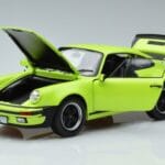 Porsche Porsche 911 930 Turbo 3.0 Ljusgrön Norev 1:18 1:18 Metall