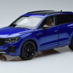 Volkswagen Volkswagen Touareg CR Blå FAW 1:18 1:18 Metall