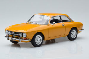 Alfa Romeo 1750 GTV Gul Norev 1:18