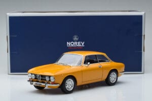Alfa Romeo 1750 GTV Gul Norev 1:18 187910 Metall — bild 7 av 7