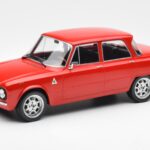 Alfa Romeo Giulia Nuova Super Röd Custom Wheels MCG 1:18 MCG18333