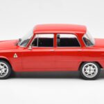 Alfa Romeo Giulia Nuova Super Röd Custom Wheels MCG 1:18 MCG18333 - image 3 of 6