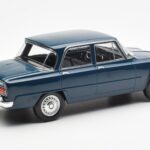 Alfa Romeo Giulia TI Petroleumblå Norev 1:18 - image 2 of 6