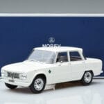 Alfa Romeo Giulia Ti Super Norev 1:18 187970 Metall - image 6 of 6