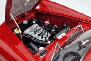Alfa Romeo Giulietta SV #24 Targa Florio 1958 Kyosho 1:18 08957B Metall — bild 8 av 9