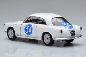 Alfa Romeo Giulietta SV #34 Targa Florio 1960 Kyosho 1:18 08957C Metall — bild 6 av 9