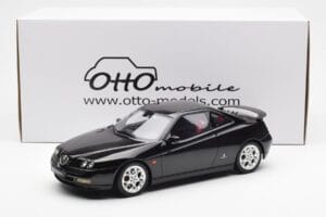 Alfa Romeo GTV V6 916 Svart Otto 1:18 OT1057 Resin — bild 6 av 6