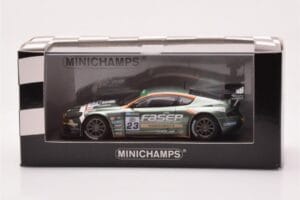 Aston Martin DBRS9 BMS Scuderia Italia #23 Zani / Mugelli FIA GT3 European Championship Spa 2006 Minichamps 1:43 400061323 Me — bild 4 av 4