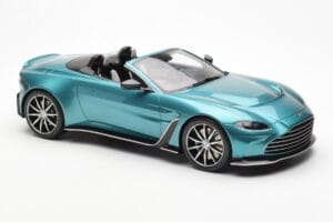 Aston Martin V12 Vantage Roadster Tayos Turkos Grön GT Spirit 1:18 GT445 Resin — bild 4 av 6