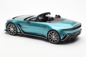 Aston Martin V12 Vantage Roadster Tayos Turkos Grön GT Spirit 1:18 GT445 Resin — bild 5 av 6