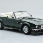 Aston Martin V8 Vantage Volante Grön GT Spirit 1:18 - image 4 of 6