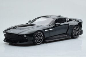 Aston Martin Victor Svart GT Spirit 1:18 GT428
