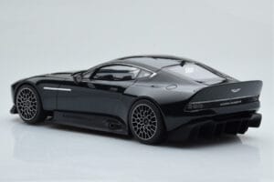 Aston Martin Victor Svart GT Spirit 1:18 GT428 Resin — bild 5 av 6
