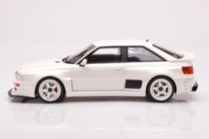 Audi 80 B4 Coupe RS2 Prior Design Vit Otto 1:18 OT913 Resin — bild 3 av 6