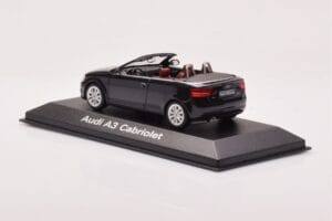 Audi A3 8P Cabriolet Svart Minichamps 1:43 5010803333 Metall — bild 3 av 4