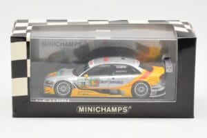 Audi A4 B7 DTM Team Audi Sport Phoenix #15 O. Jarvis DTM 2008 Minichamps 1:43 400081715 Metall — bild 4 av 4