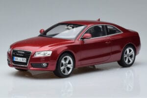 Audi A5 B8 Granatröd Norev 1:18 188352 Metall