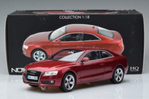 Audi A5 B8 Granatröd Norev 1:18 188352 Metall — bild 7 av 7