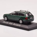 Audi A6 C5 Avant Grön Minichamps 1:43 - image 3 of 4