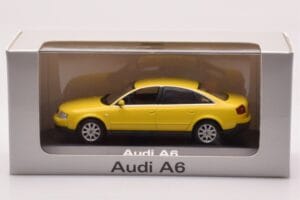 Audi A6 C5 Gul Minichamps 1:43 IND47004 Metall — bild 4 av 4