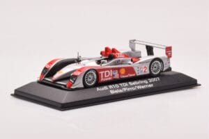 Audi R10 TDI LMP1 #2 F. Biela / E. Pirro / M. Werner 12 Hours of Sebring 2007 Minichamps 1:43 5020700233 Metall — bild 2 av 4