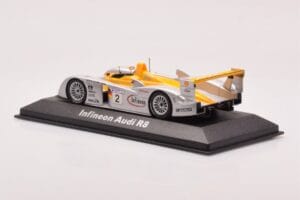 Audi R8 Infineon #2 Winner ALMS Petit Le Mans 2002 Minichamps 1:43 400021382 Metall — bild 3 av 4