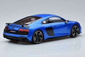 Audi R8 Performance Blå Kengfai 1:18 VAKF-0355 Metall — bild 3 av 10