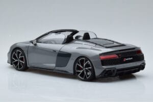 Audi R8 Spyder Performance Nardo Grå Kengfai 1:18 VAKF-0352 Metall — bild 8 av 11