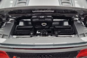 Audi R8 Spyder Performance Nardo Grå Kengfai 1:18 VAKF-0352 Metall — bild 10 av 11