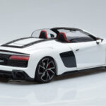 Audi R8 Spyder Performance Vit Kengfai 1:18 - image 3 of 11