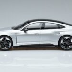 Audi RS e-tron GT Silver Norev 1:18 188381 Metall - image 3 of 6