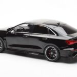 Audi RS3 8Y Sedan Svart MCG 1:18 - image 5 of 6