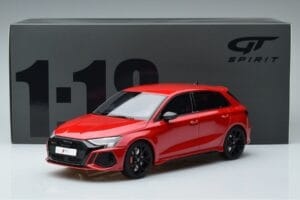 Audi RS3 8Y Sportback Röd GT Spirit 1:18 GT378 Resin — bild 6 av 6