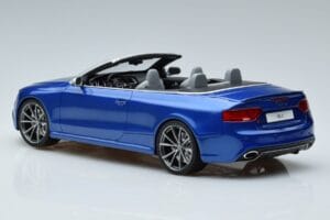 Audi RS5 B8 Cabriolet Blå GT Spirit 1:18 ZM053 Resin — bild 5 av 6