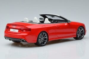 Audi RS5 B8 Cabriolet Röd GT Spirit 1:18 GT724 Resin — bild 2 av 5