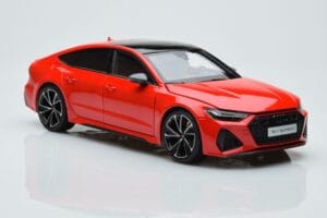 Audi RS7 C8 Sportback Röd Kengfai 1:18 VAKF-0332 Resin — bild 5 av 7