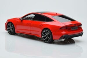 Audi RS7 C8 Sportback Röd Kengfai 1:18 VAKF-0332 Resin — bild 6 av 7