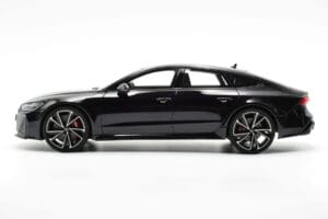 Audi RS7 C8 Sportback Mythos Svart Asia Edition GT Spirit 1:18 CLDC011 Resin — bild 3 av 6